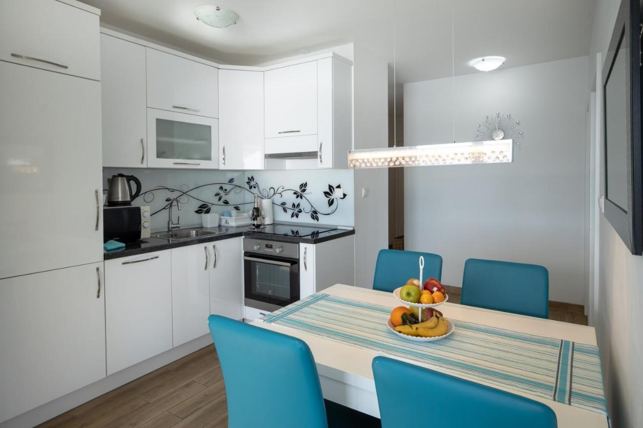 Villa Nimfa Igrane Esterno foto